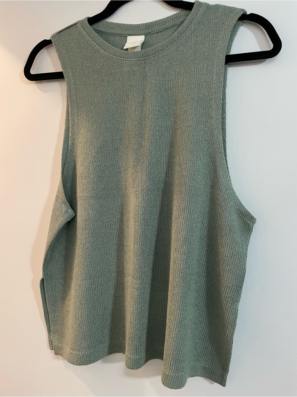 H&M Sleeveless sweater Tank in Sage Green Sz.M